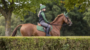 LeMieux Suede Close Contact Square Saddle Pad